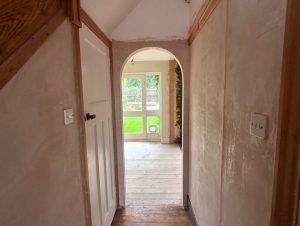 8CD12F51-9A39-4A27-89F8-A253905BFA43